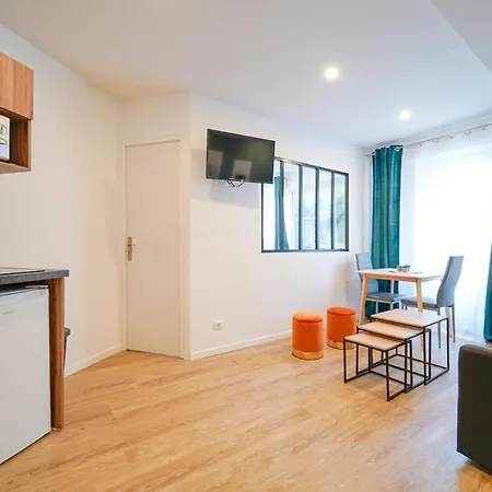 Apartment Design In Center 8th Neighborhood *